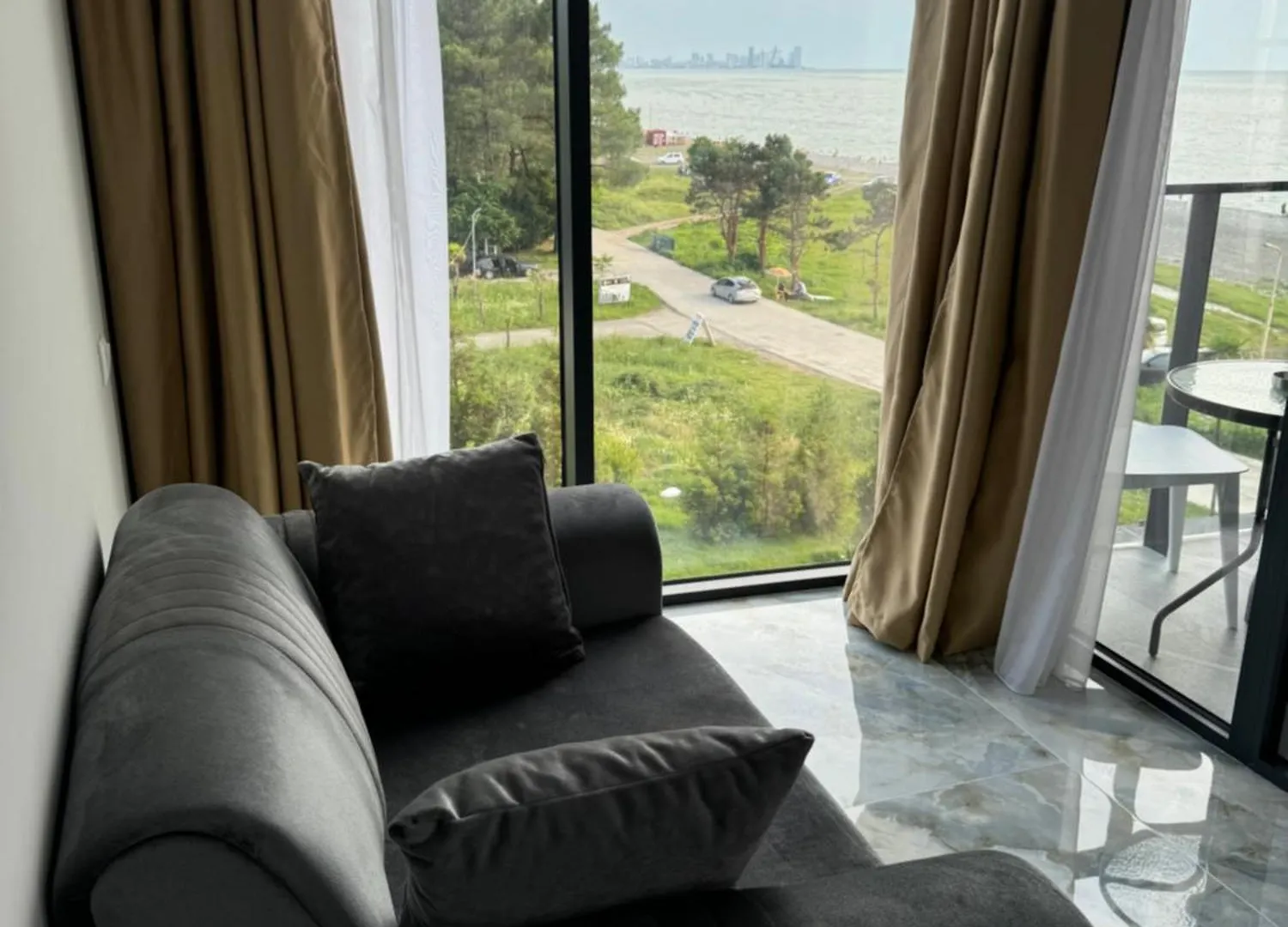 Tropical Garden Apartments Batumi